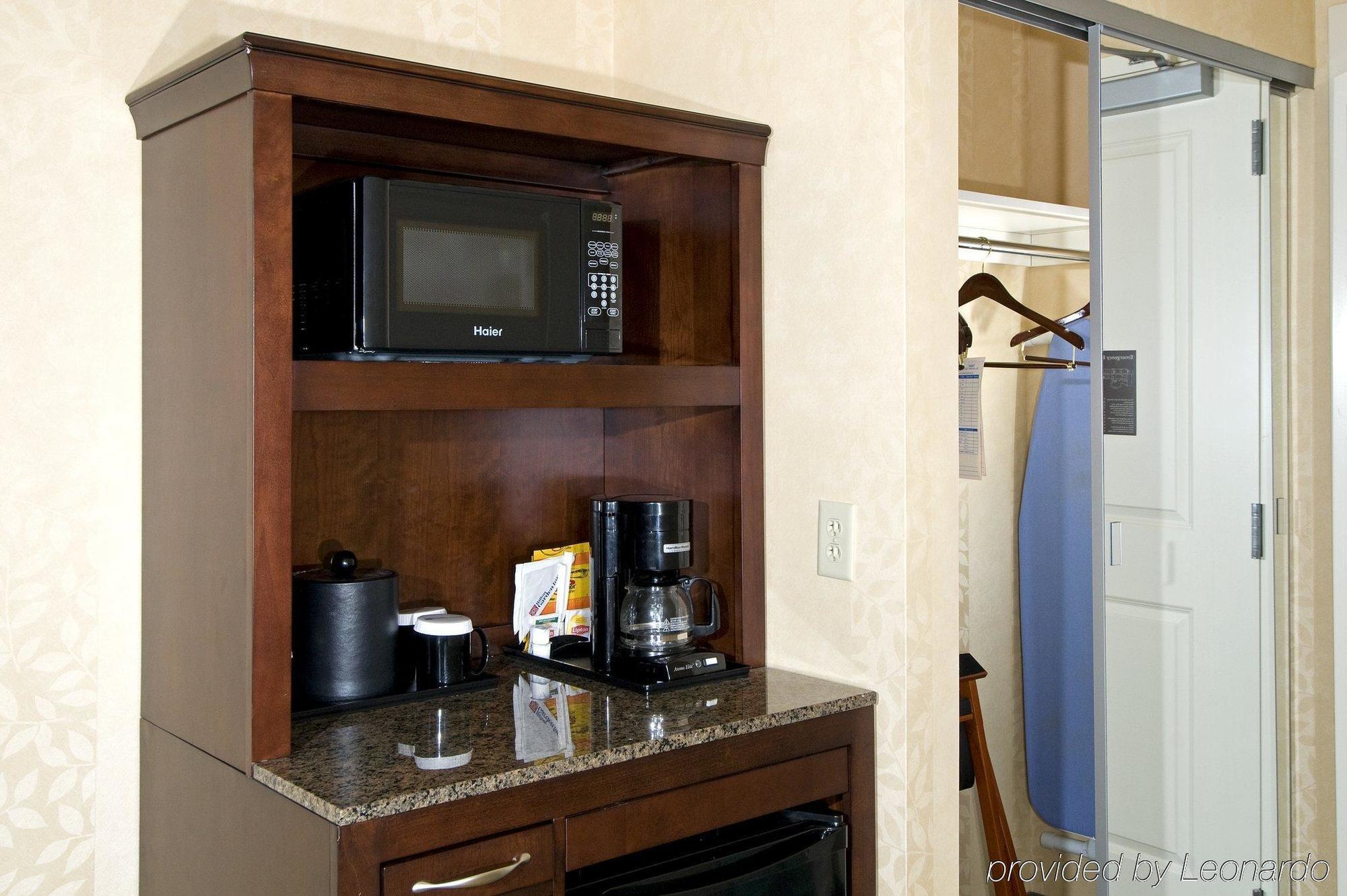 Hilton Garden Inn Mount Holly/Westampton Room photo